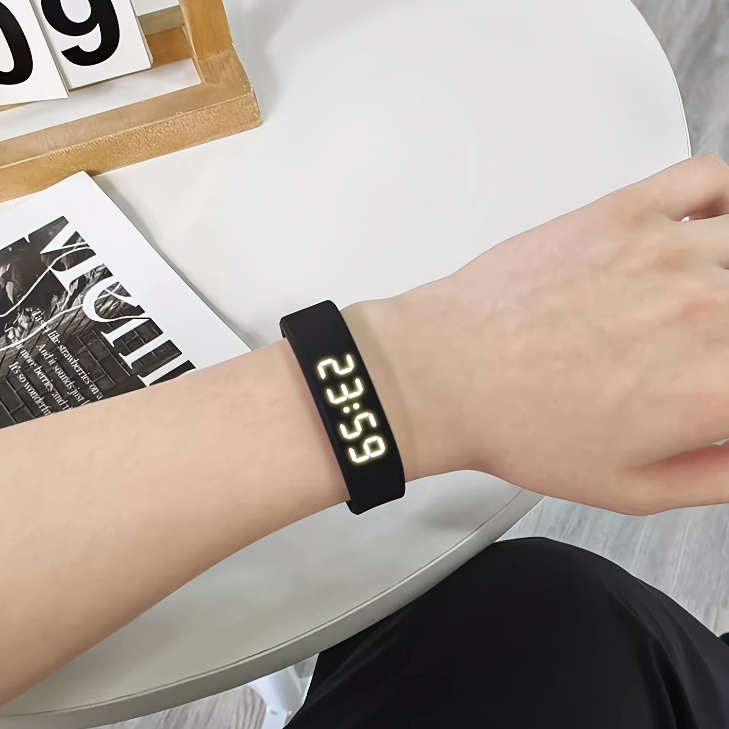 Smartwatch Iphone Watches For Women - ساعة ذكية للرجال والنساء عداد الخطى